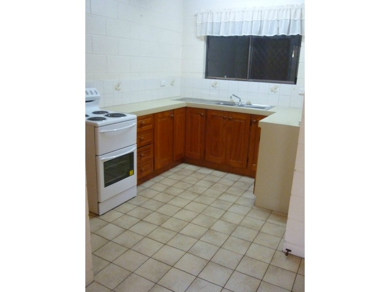 4/23 Park Street, Pimlico QLD 4812