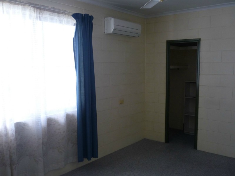 4/23 Park Street, Pimlico QLD 4812