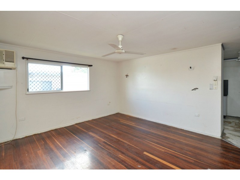 69 Charles Street, Gulliver QLD 4812