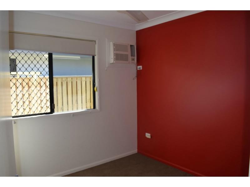 20 Intelligence Street, Oonoonba QLD 4811