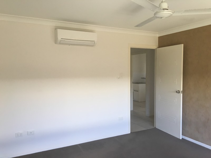 24 Tahlia Cct, Mount Louisa QLD 4814