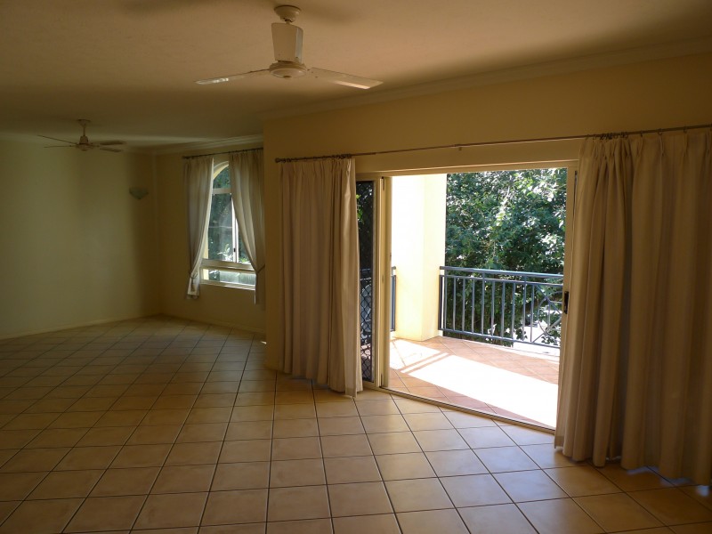 12/18 The Strand, North Ward QLD 4810