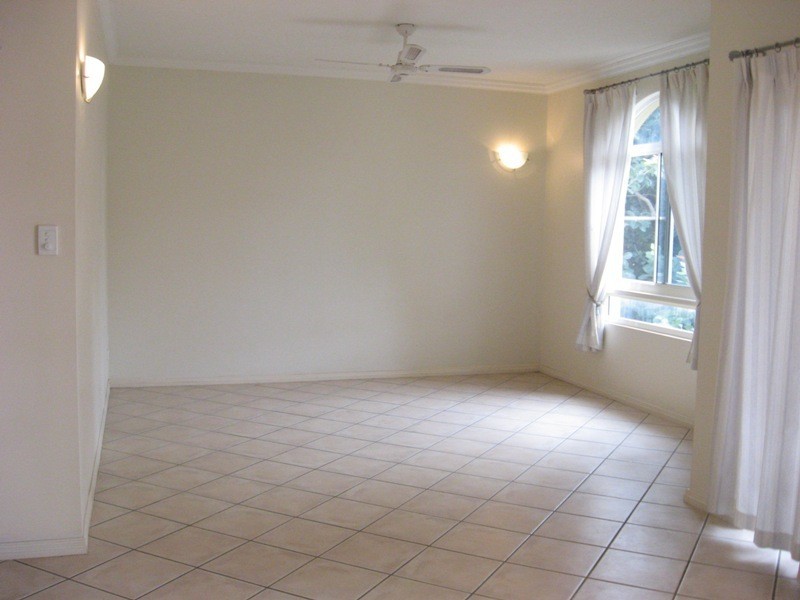 12/18 The Strand, North Ward QLD 4810