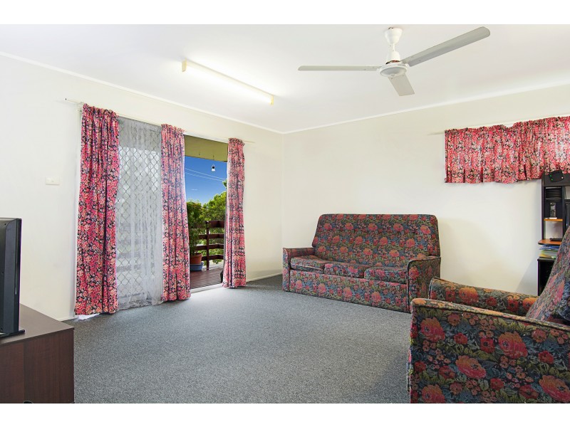 35 Falcon Cres, Condon QLD 4815