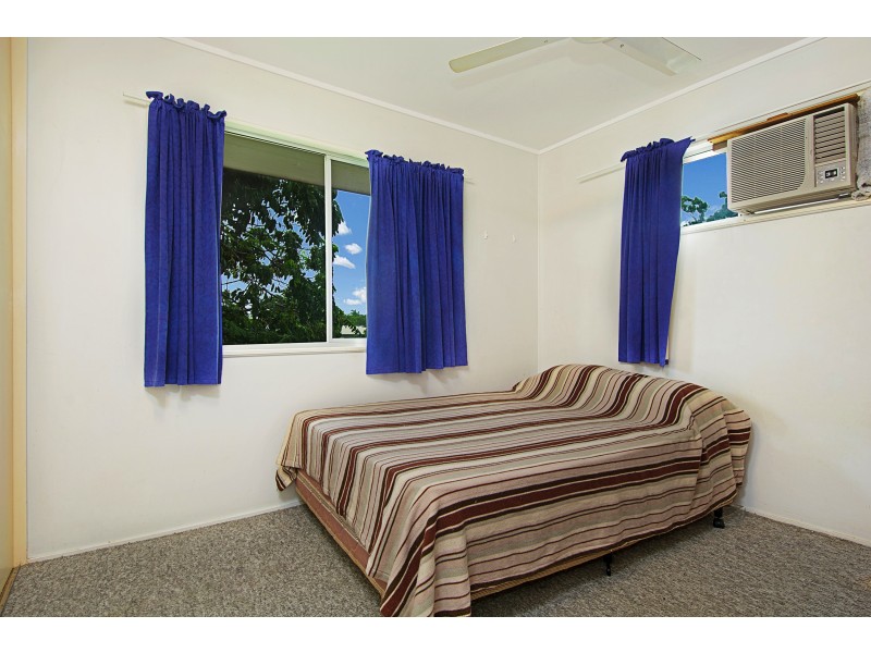 35 Falcon Cres, Condon QLD 4815