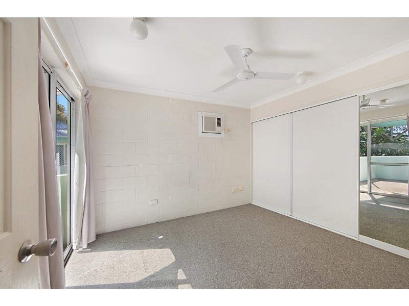 4/8 Queens Rd, Railway Estate QLD 4810