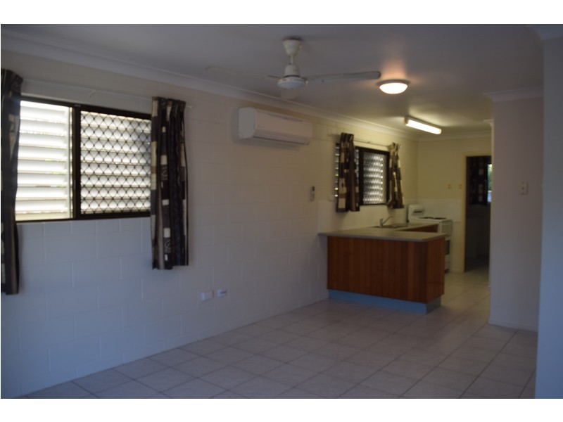 5/18 Percy St, West End QLD 4810