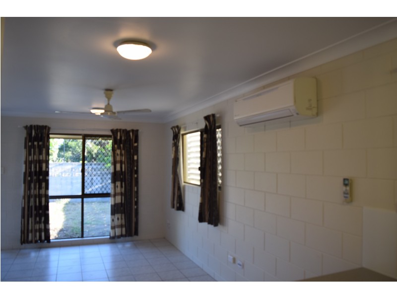 5/18 Percy St, West End QLD 4810