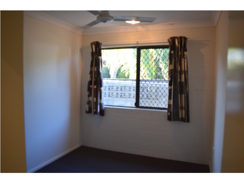 5/18 Percy St, West End QLD 4810