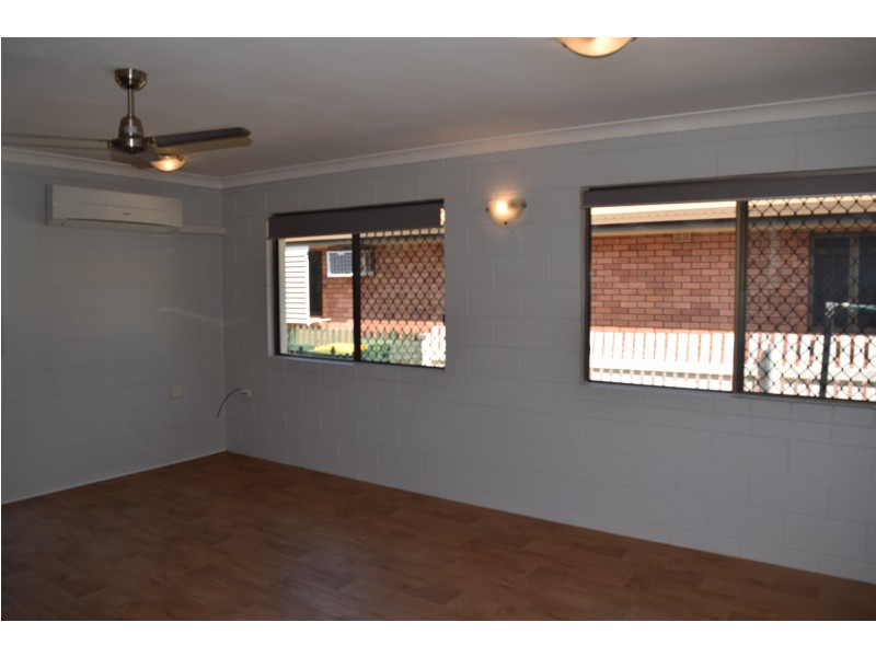 23 Serrano Cres, Cranbrook QLD 4814