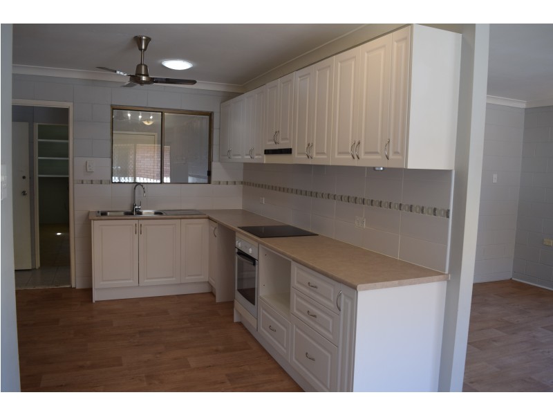 23 Serrano Cres, Cranbrook QLD 4814