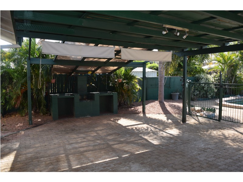 23 Serrano Cres, Cranbrook QLD 4814