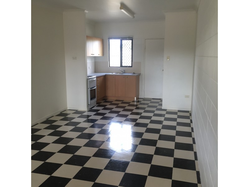 2/5 Forrest St, Rosslea QLD 4812