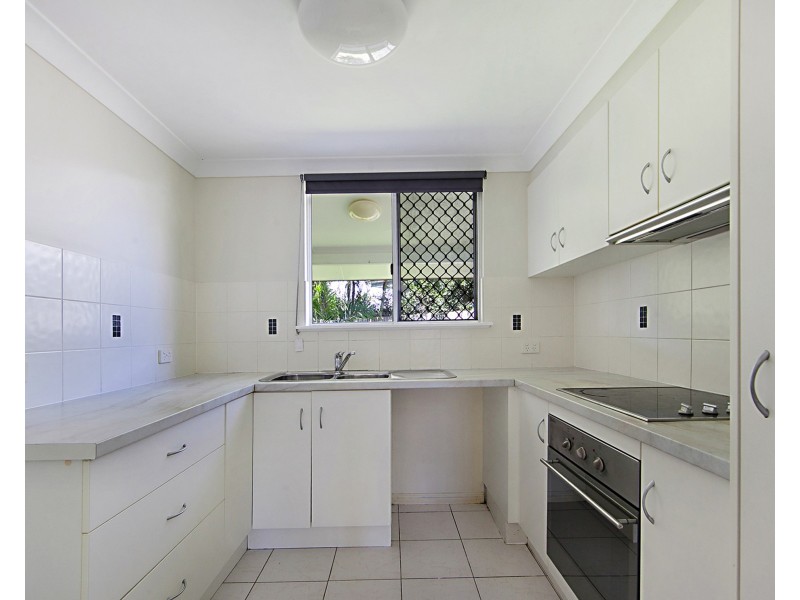6/26 Derby St, Pimlico QLD 4812