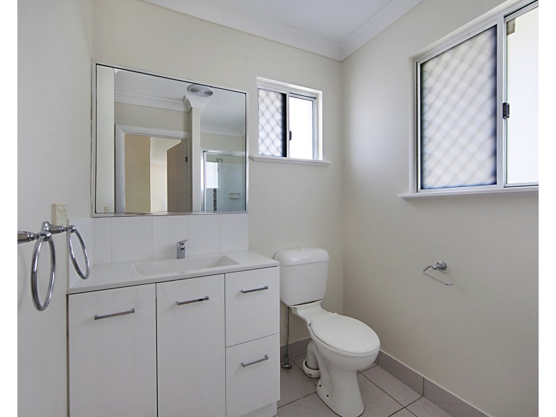 6/26 Derby St, Pimlico QLD 4812