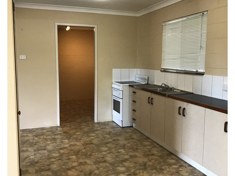 37 Tapiolas Avenue, Kirwan QLD 4817
