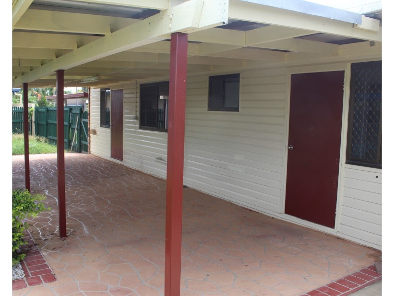 14 Woodlea Ct, Kelso QLD 4815