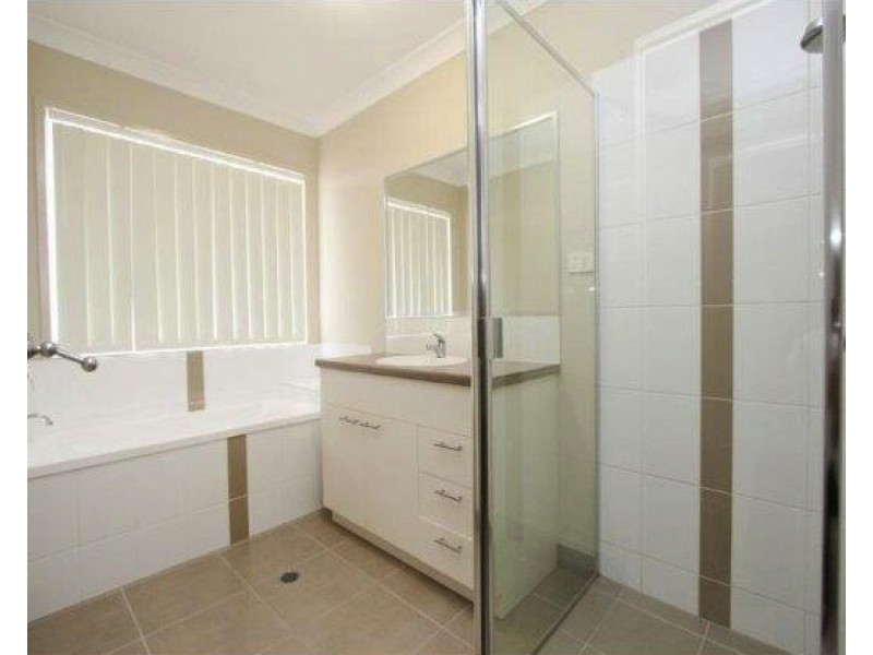 16 Merritt Ct, Deeragun QLD 4818