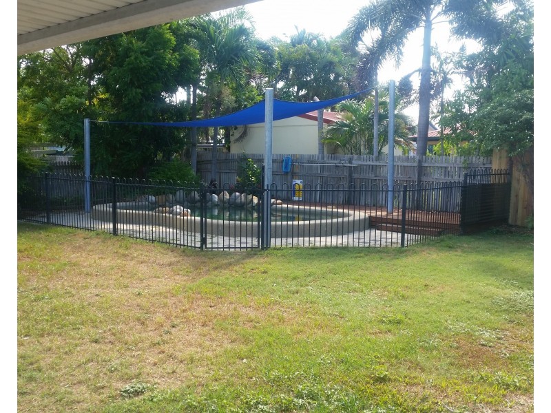 5 Craiglea St, Mount Louisa QLD 4814