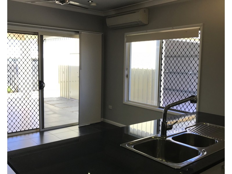 8 Goldfish Ct, Burdell QLD 4818