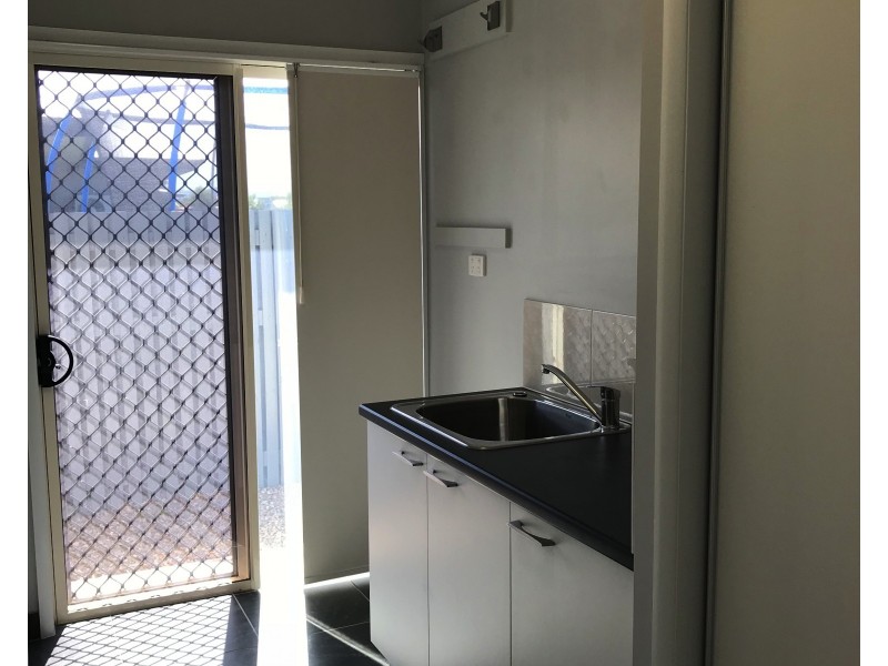 8 Goldfish Ct, Burdell QLD 4818