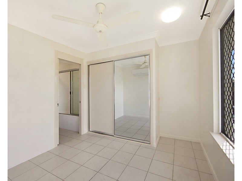 9/26 Derby St, Pimlico QLD 4812