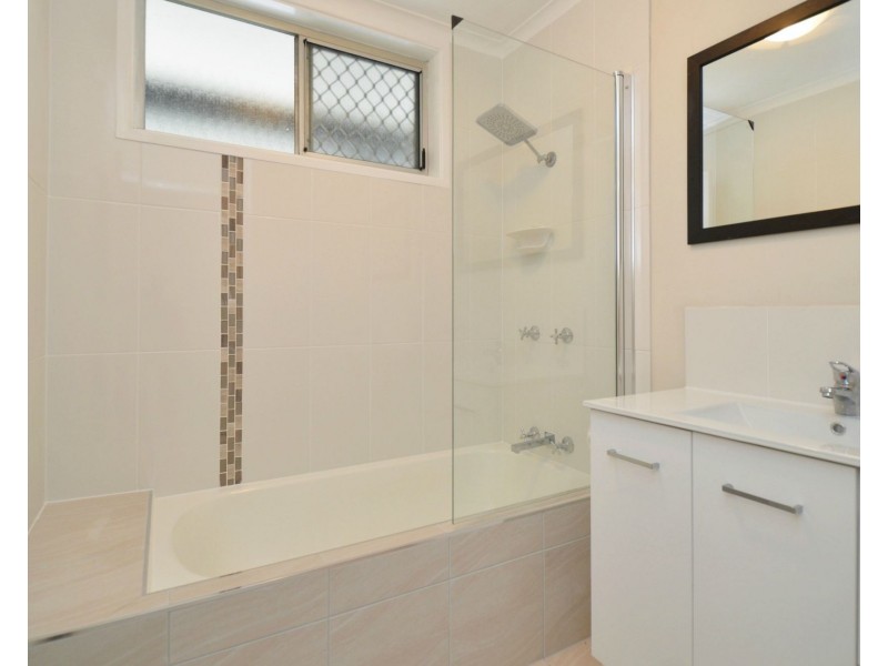 15 Birrahlee Crescent, Kirwan QLD 4817