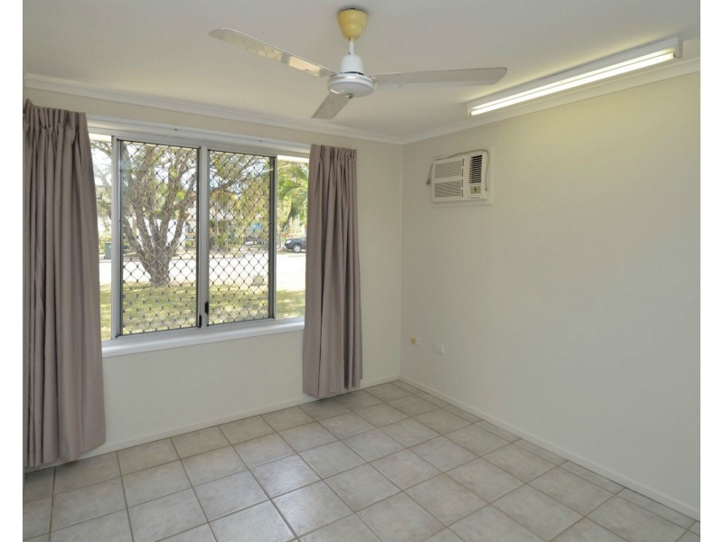 15 Birrahlee Crescent, Kirwan QLD 4817