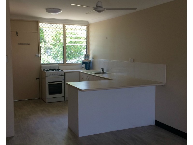 4/134 Mooney Street, Gulliver QLD 4812