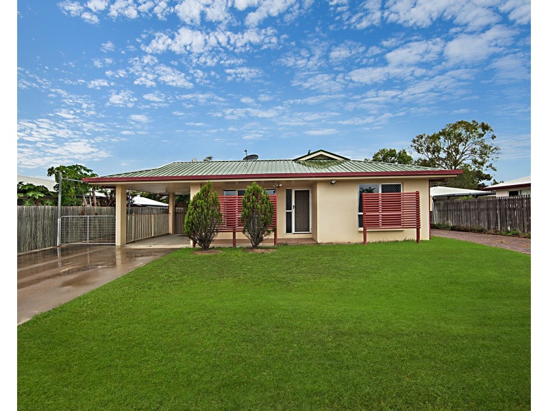 13A Tuffley Street, West End QLD 4810