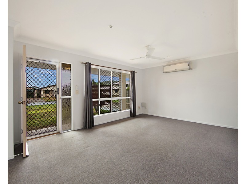 13A Tuffley Street, West End QLD 4810