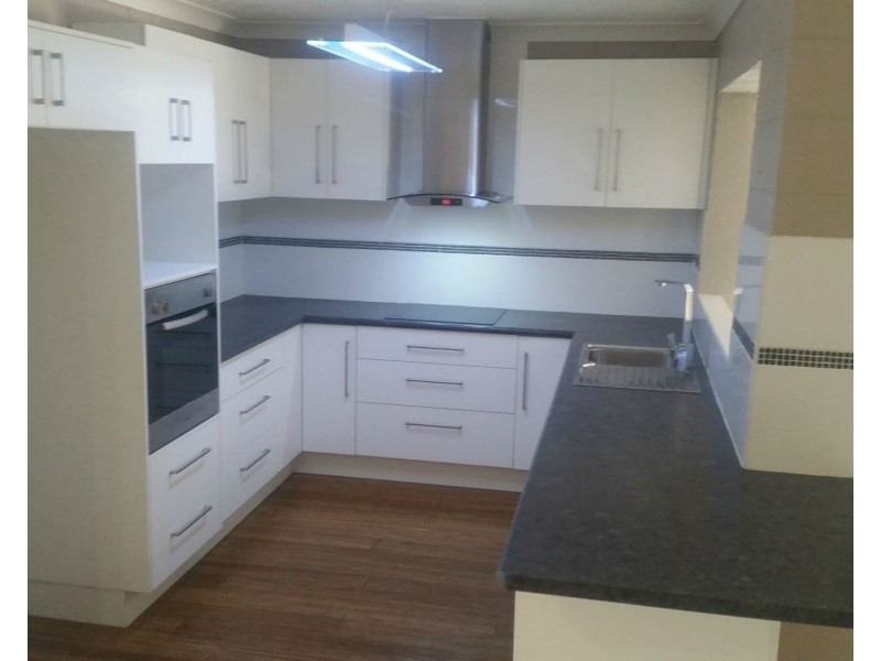 5 Raven Court, Kelso QLD 4815