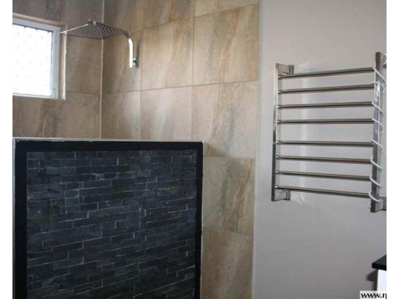 5 Raven Court, Kelso QLD 4815