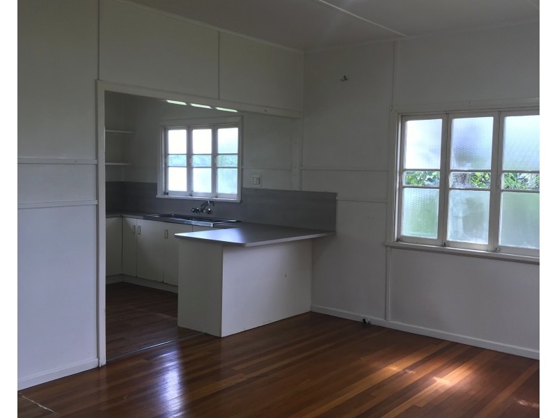 69 Albury St, Pimlico QLD 4812