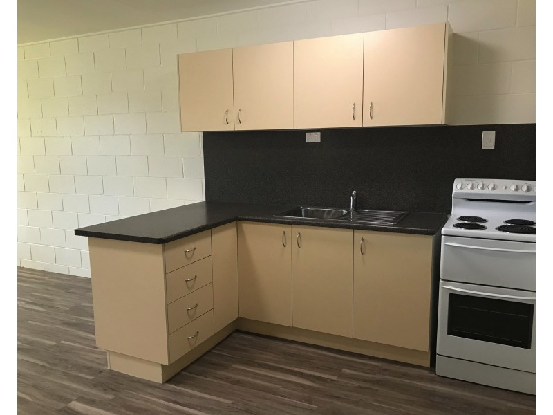 2/56 Bamford Lane, Kirwan QLD 4817