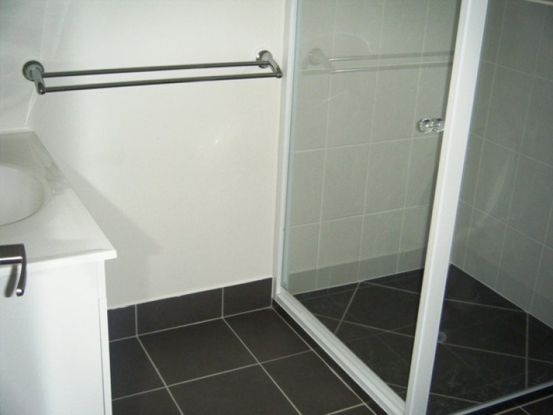 13 Halloran Court, Thabeban QLD 4670