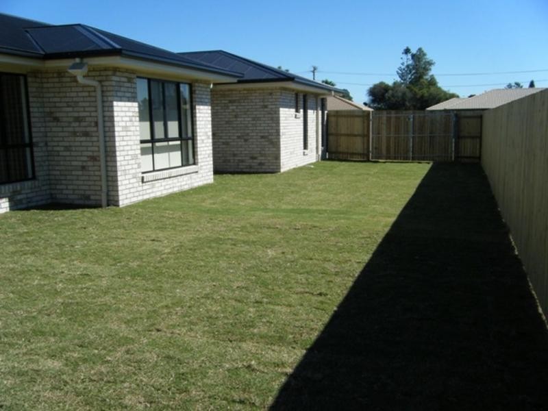 37 searle street, Thabeban QLD 4670