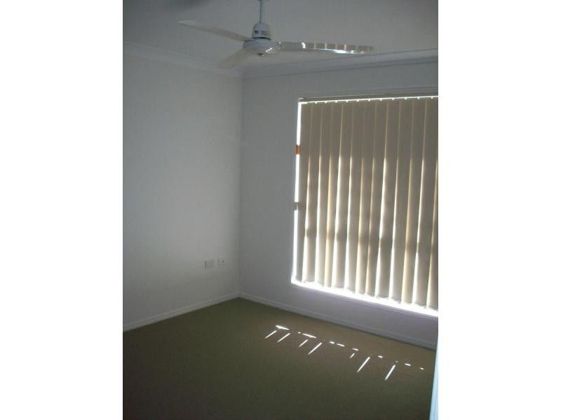 9 Broadmeadow Avenue, Thabeban QLD 4670