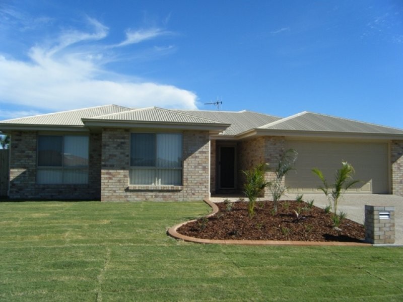 9 Blake Close, Coral Cove QLD 4670