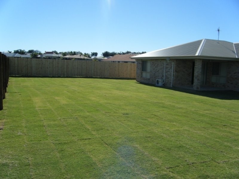 9 Blake Close, Coral Cove QLD 4670