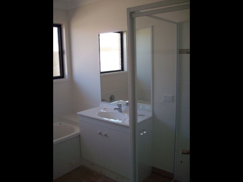 Thabeban QLD 4670