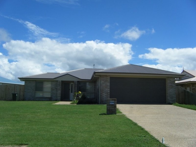 25 Peggy Drive, Coral Cove QLD 4670