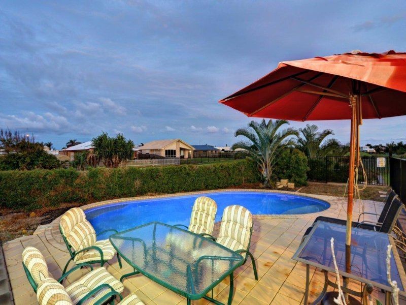 5 tulipwood place, Coral Cove QLD 4670