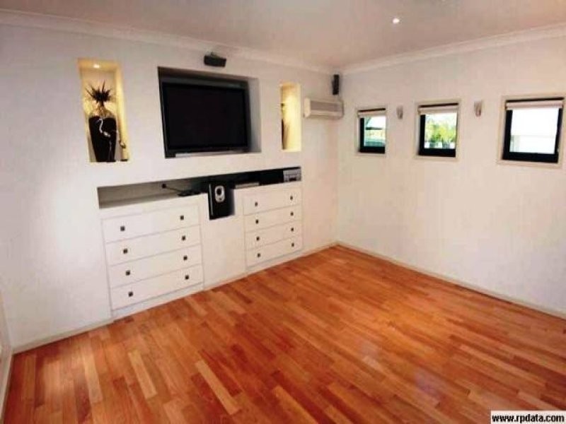 3 tuckeroo place, Coral Cove QLD 4670