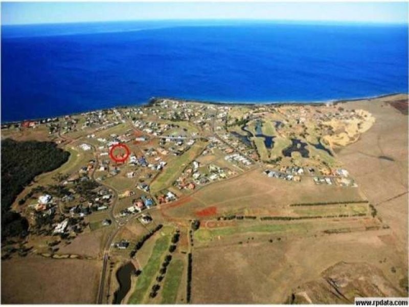 17 back hill drive, Coral Cove QLD 4670