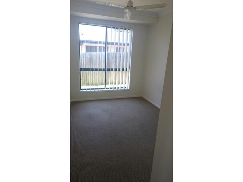 10 darby street, Branyan QLD 4670