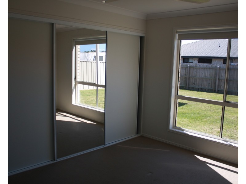 100 Fairway Drive, Bargara QLD 4670
