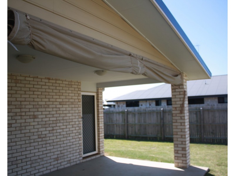 100 Fairway Drive, Bargara QLD 4670
