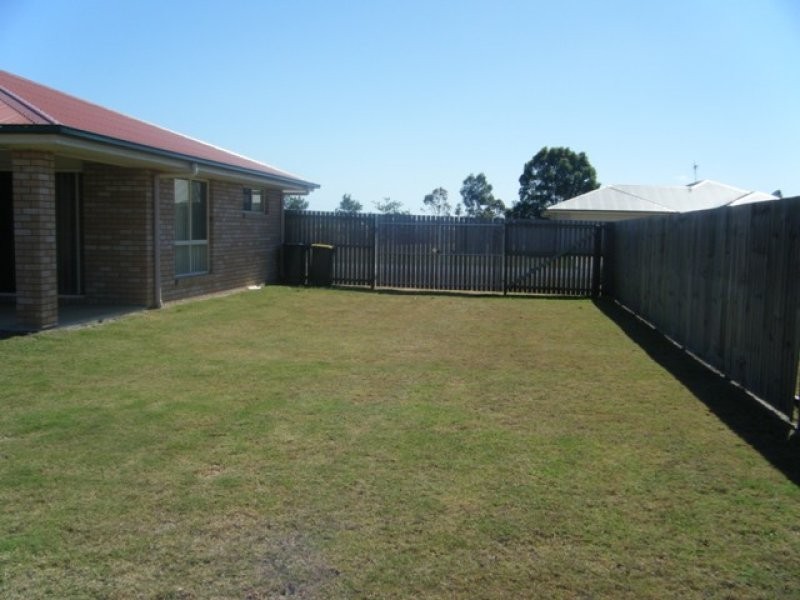 6 Hopton Place, Bundaberg North QLD 4670