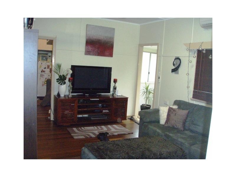 Svensson Heights QLD 4670